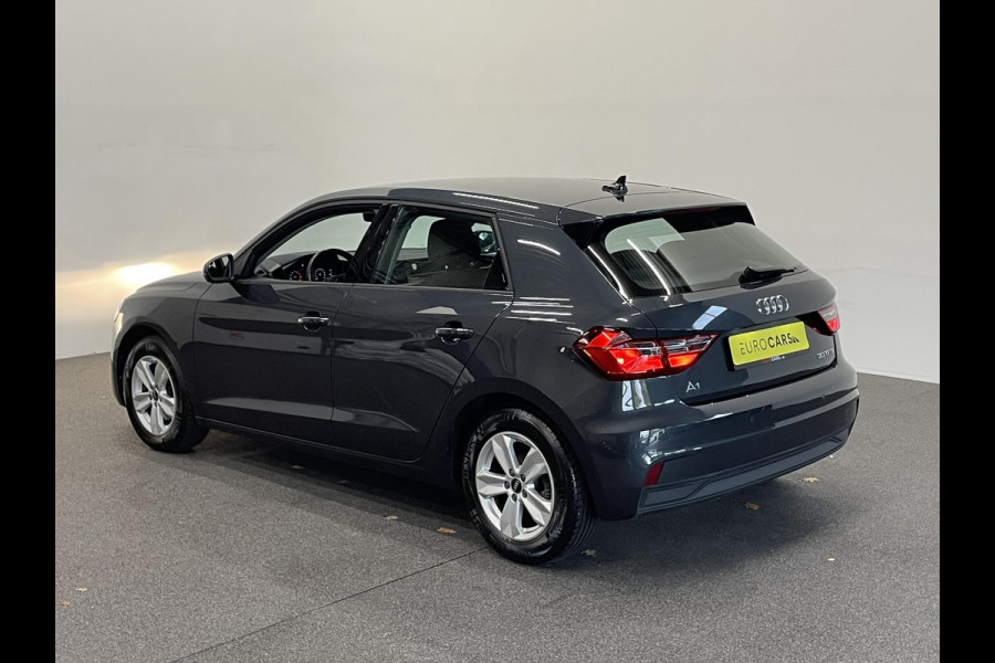 Audi A1 Sportback 1.0 TFSI Sportback Automaat Navigatie Apple Carplay/Android Auto Parkeersensoren Cruise Control Climate Control Lichtmetalen velgen