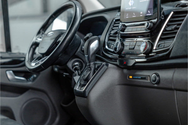 Ford Transit Custom 290 2.0 TDCI 185 PK Sport | ACC | Bi-Xenon | Navigatie | CarPlay | Camera | Trekhaak | DAB | Stoelverwarming | Nieuwe APK