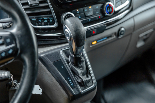 Ford Transit Custom 290 2.0 TDCI 185 PK Sport | ACC | Bi-Xenon | Navigatie | CarPlay | Camera | Trekhaak | DAB | Stoelverwarming | Nieuwe APK
