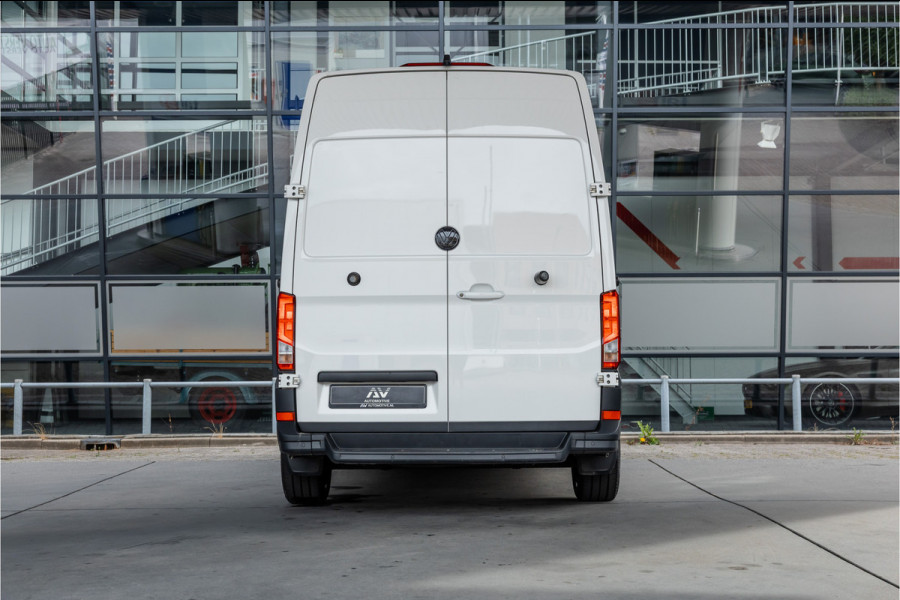 Volkswagen Crafter 2.0 TDI 177 PK L3H3 DSG | CarPlay | Camera | Standkachel | MF Stuur | Dealer onderhouden | Cruise control | DAB | Nieuwe distributieriem | Nieuwe APK