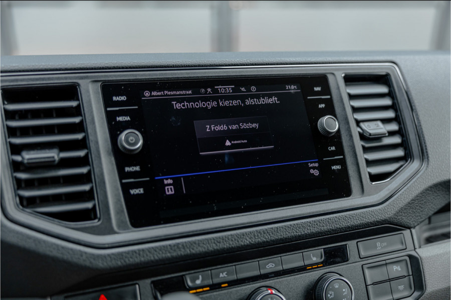 Volkswagen Crafter 2.0 TDI 177 PK L3H3 DSG | CarPlay | Camera | Standkachel | MF Stuur | Dealer onderhouden | Cruise control | DAB | Nieuwe distributieriem | Nieuwe APK
