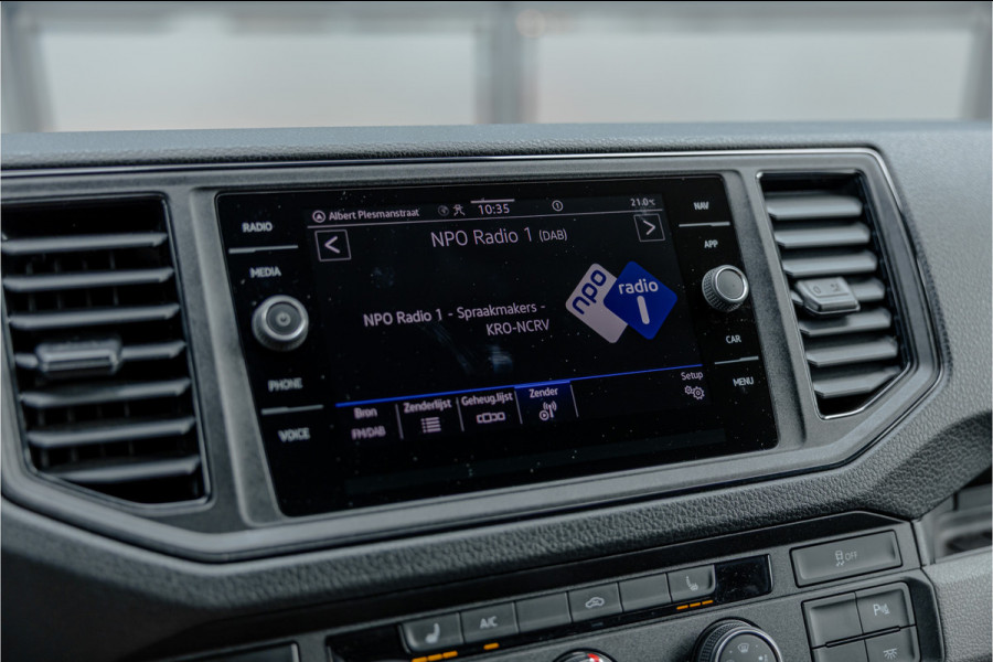 Volkswagen Crafter 2.0 TDI 177 PK L3H3 DSG | CarPlay | Camera | Standkachel | MF Stuur | Dealer onderhouden | Cruise control | DAB | Nieuwe distributieriem | Nieuwe APK