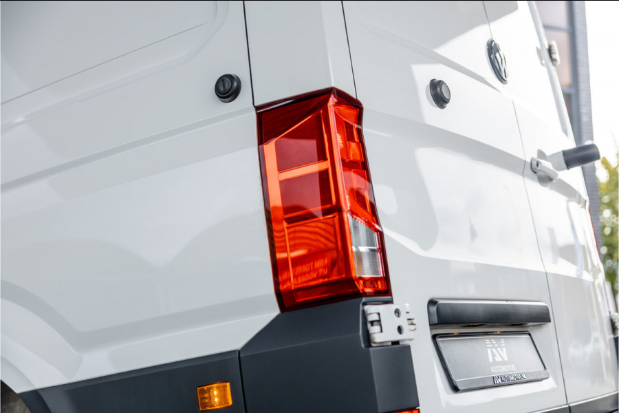 Volkswagen Crafter 2.0 TDI 177 PK L3H3 DSG | CarPlay | Camera | Standkachel | MF Stuur | Dealer onderhouden | Cruise control | DAB | Nieuwe distributieriem | Nieuwe APK