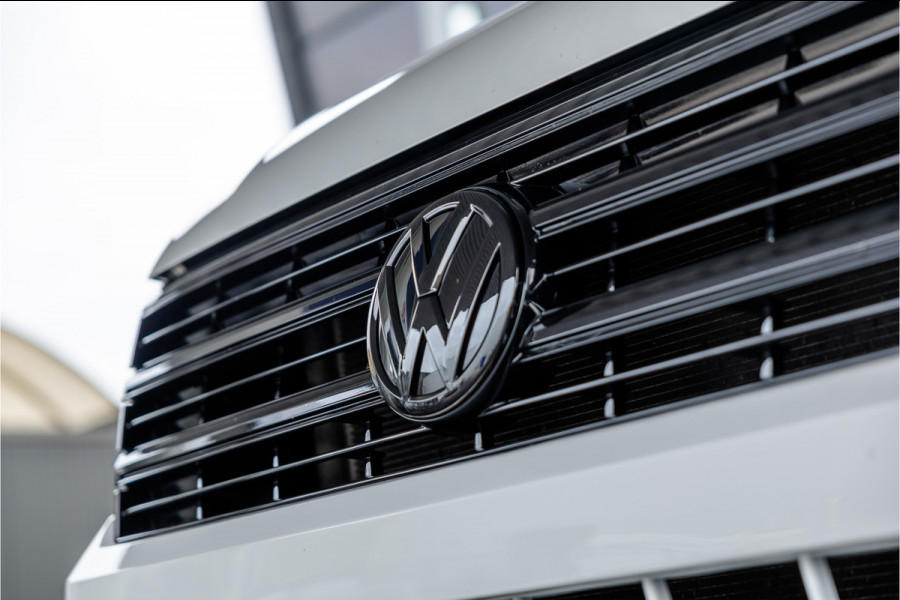 Volkswagen Crafter 2.0 TDI 177 PK L3H3 DSG | CarPlay | Camera | Standkachel | MF Stuur | Dealer onderhouden | Cruise control | DAB | Nieuwe distributieriem | Nieuwe APK
