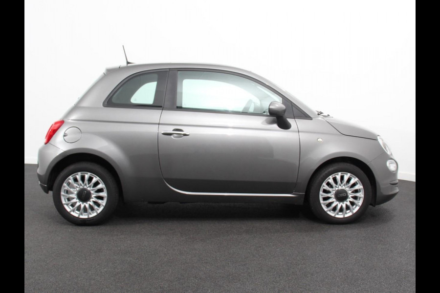 Fiat 500 1.0 Hybrid Lounge Plus Cruise control Panorama dak Parkeersensor achter Climate control Apple carplay / Andriod auto