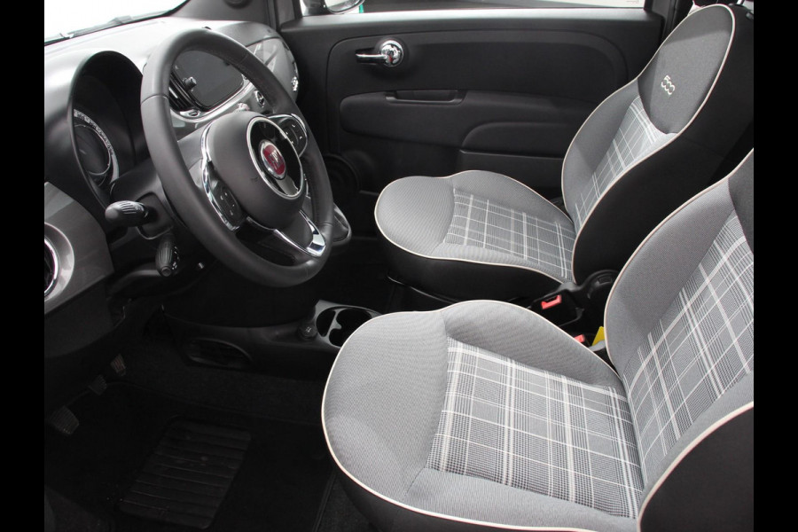 Fiat 500 1.0 Hybrid Lounge Plus Cruise control Panorama dak Parkeersensor achter Climate control Apple carplay / Andriod auto