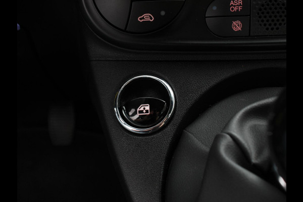 Fiat 500C 1.0 Hybrid Dolcevita Airco Cruise control Lichtmetalen velgen Apple Carplay/ Android Auto Navigatie Parkeersensor achter