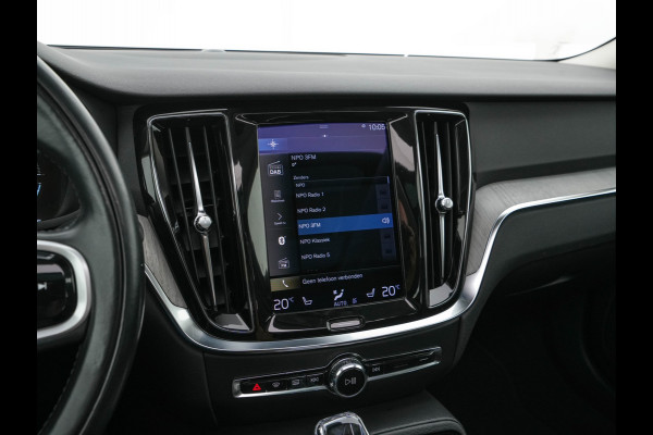 Volvo V60 2.0 T6 Recharge AWD Inscription (Plug-in) (INCL-BTW) Aut. *PANO | LEATHER | FULL-LED | MEMORY-PACK | KEYLESS | DIGI-COCKPIT | NAVI-FULLMAP | HEATED-SPORTSEATS | ECC | CRUISE | DAB | TOWBAR | 19''ALU*