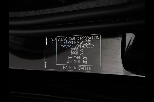 Volvo V60 2.0 T6 Recharge AWD Inscription (Plug-in) (INCL-BTW) Aut. *PANO | LEATHER | FULL-LED | MEMORY-PACK | KEYLESS | DIGI-COCKPIT | NAVI-FULLMAP | HEATED-SPORTSEATS | ECC | CRUISE | DAB | TOWBAR | 19''ALU*