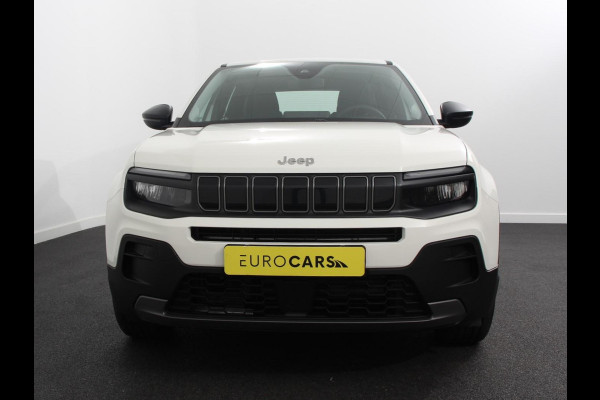 Jeep Avenger Longitude 54 kWh Automaat SOH 96% Navigatie Apple Carplay/ Android Auto Parkeersensor achter Cruise Control Full LED Virtual Cockpit Climate Control