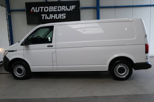 Volkswagen Transporter 2.0 TDI L2H1 30 3p - Airco, Cruise, Stoelverwarming, PDC, Trekhaak.