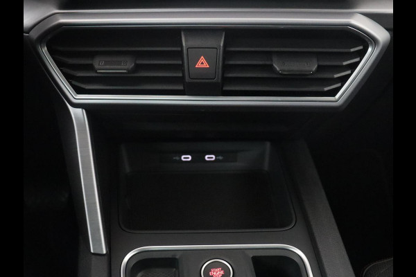 Seat Leon Sportstourer 1.4 TSI eHybrid PHEV FR | SOH 86,9% | Carplay | Stuur/stoelverwarming | Adaptive cruise | Carplay | Camera | Park assist | Sfeerverlichting |