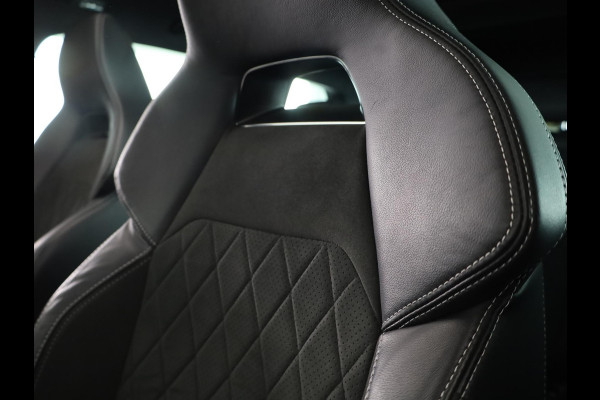 Škoda Kodiaq 1.5 TSI Sportline Business 150 pk Automaat | Navigatie | Panoramadak | Parkeersensoren | Achteruitrijcamera | Keyless | Elektr. bestuurdersstoel met geheugen | Stoelverwarming |