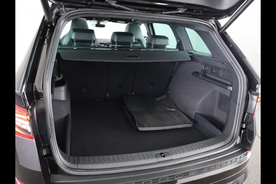 Škoda Kodiaq 1.5 TSI Sportline Business 150 pk Automaat | Navigatie | Panoramadak | Parkeersensoren | Achteruitrijcamera | Keyless | Elektr. bestuurdersstoel met geheugen | Stoelverwarming |