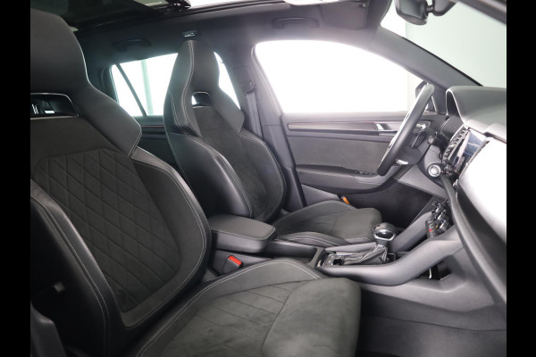 Škoda Kodiaq 1.5 TSI Sportline Business 150 pk Automaat | Navigatie | Panoramadak | Parkeersensoren | Achteruitrijcamera | Keyless | Elektr. bestuurdersstoel met geheugen | Stoelverwarming |