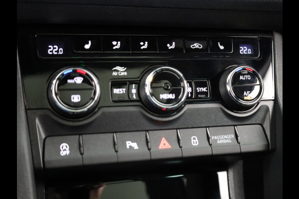 Škoda Kodiaq 1.5 TSI Sportline Business 150 pk Automaat | Navigatie | Panoramadak | Parkeersensoren | Achteruitrijcamera | Keyless | Elektr. bestuurdersstoel met geheugen | Stoelverwarming |