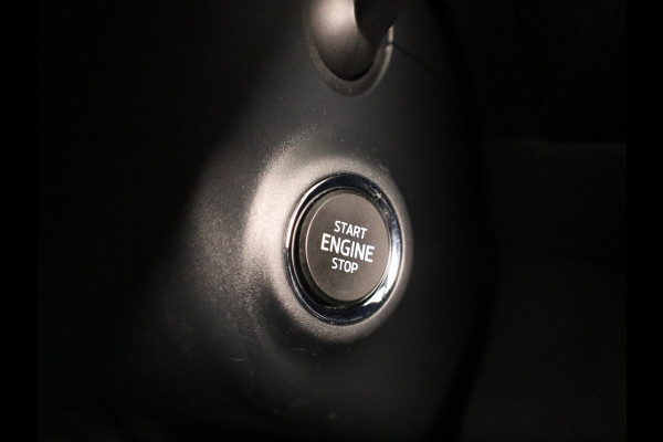 Škoda Kodiaq 1.5 TSI Sportline Business 150 pk Automaat | Navigatie | Panoramadak | Parkeersensoren | Achteruitrijcamera | Keyless | Elektr. bestuurdersstoel met geheugen | Stoelverwarming |