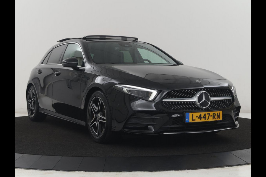 Mercedes-Benz A-Klasse 250 Premium Plus | AMG Line | Panoramadak | Trekhaak | Sfeerverlichting | Leder/alcantara | Burnmeister | Full LED | Stoelverwarming |