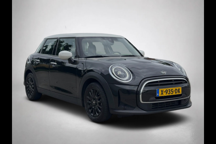 MINI 5-deurs 1.5 Cooper Camden Edition(NL-auto, 1e Eig, Dealer OndH, Carplay, PDC, Climate Con, Cruise Con, Navi, etc)