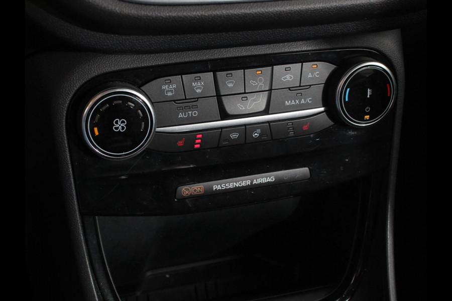 Ford Puma 1.0 EcoBoost Automaat Titanium Climate control LED Verwarmde voorstoelen Parkeersensor achter Cruise control Stuurverwarming Navigatie Lane assist Apple Carplay / Android auto