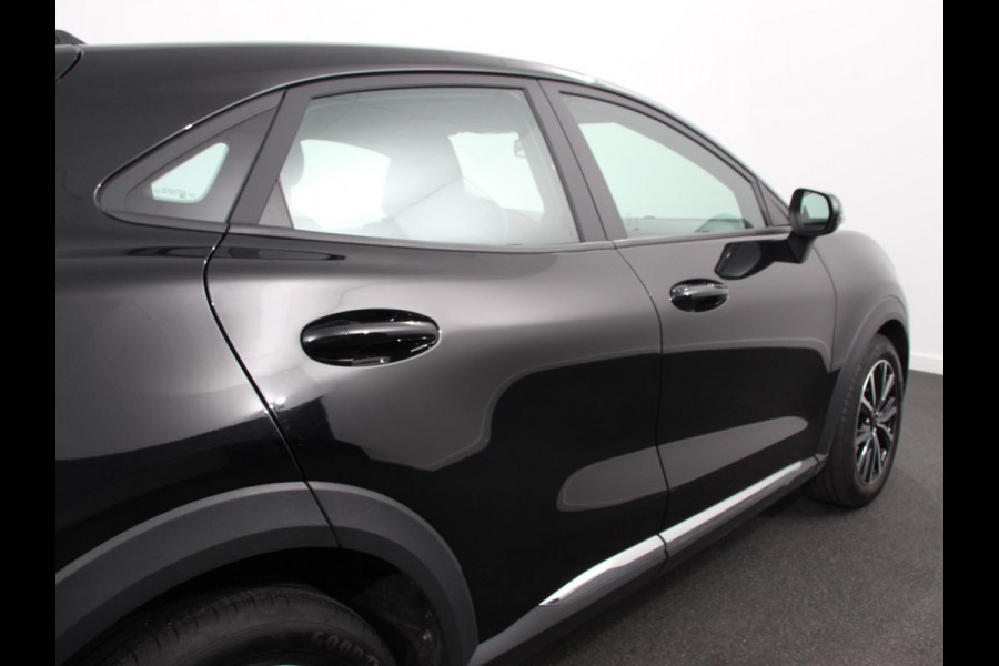 Ford Puma 1.0 EcoBoost Automaat Titanium Climate control LED Verwarmde voorstoelen Parkeersensor achter Cruise control Stuurverwarming Navigatie Lane assist Apple Carplay / Android auto
