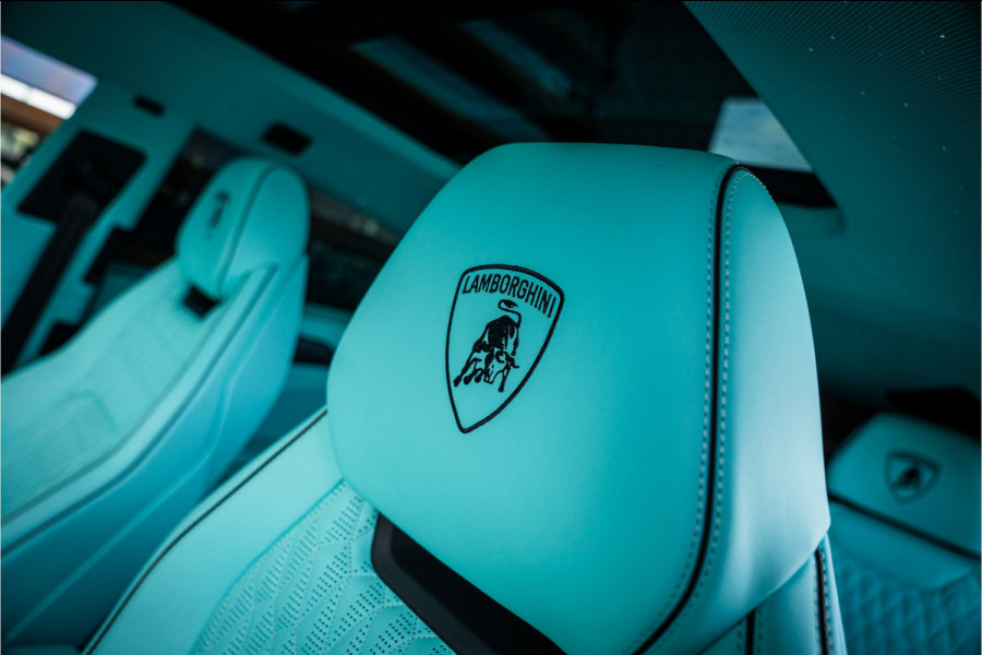 Lamborghini Urus Mansory 4.0 V8 - Panorama | Sterrenhemel | Sensonum | Massage | Stoelkoeling