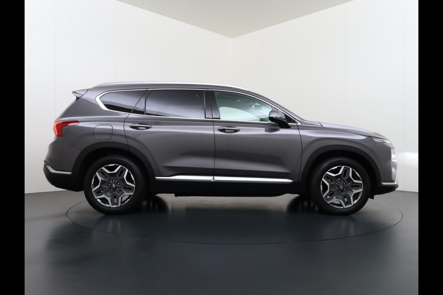 Hyundai Santa Fe 1.6 T-GDI PHEV Premium Sky 7p. APPLE CARP. | STOEL VENTILATIE/VERWARMING | 7 PERS | 360˚ CAMERA | HEAD-UP DISP. |