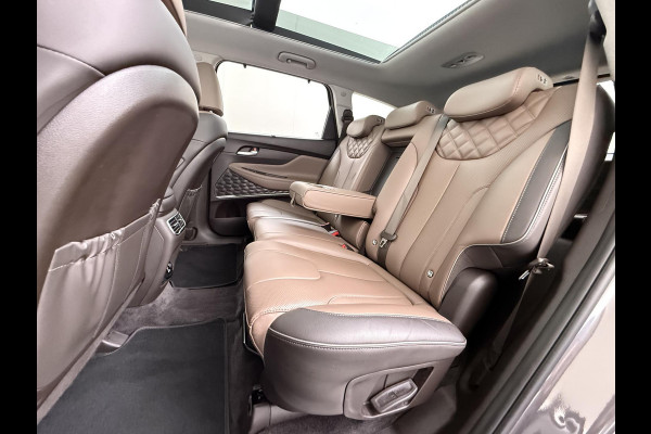 Hyundai Santa Fe 1.6 T-GDI PHEV Premium Sky 7p. APPLE CARP. | STOEL VENTILATIE/VERWARMING | 7 PERS | 360˚ CAMERA | HEAD-UP DISP. |