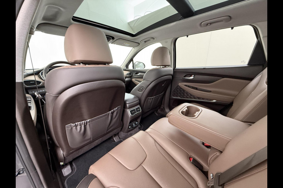 Hyundai Santa Fe 1.6 T-GDI PHEV Premium Sky 7p. APPLE CARP. | STOEL VENTILATIE/VERWARMING | 7 PERS | 360˚ CAMERA | HEAD-UP DISP. |