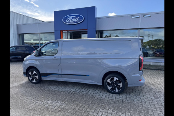 Ford E-Transit Custom 320 L2H1 Sport 65 kWh 218pk | Demo | Driver Assistance Pack | Wegklapbare Trekhaak | Stuurwiel verwarming | Stoel verwarming | 2.300kg Trekgewicht