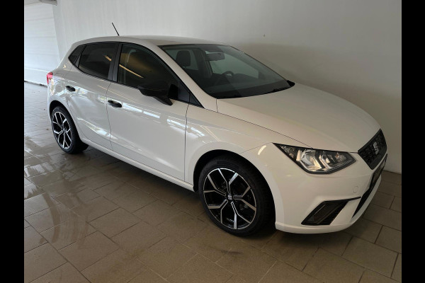 Seat Ibiza 1.0 MPI Reference AIRCO NAVI VIA APP CRUISE PRIVACY GLAS ELEK RAMEN CENT VERG VELGEN 17INCH 5DRS NW MODEL NETTE AUTO