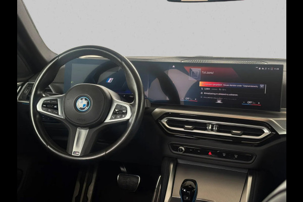 BMW i4 EDrive40 84 kWh M-sport(1e Eig, Dealer OndH, NL-auto, Harman/Kardon, SfeerV, 360 Camera, Lane Assit, Active Cruise, Etc)