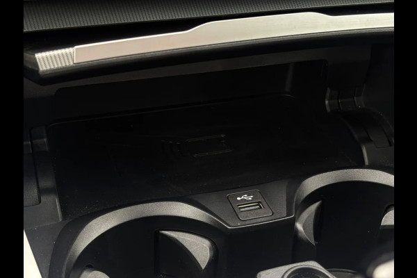 BMW i4 EDrive40 84 kWh M-sport(1e Eig, Dealer OndH, NL-auto, Harman/Kardon, SfeerV, 360 Camera, Lane Assit, Active Cruise, Etc)