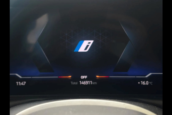BMW i4 EDrive40 84 kWh M-sport(1e Eig, Dealer OndH, NL-auto, Harman/Kardon, SfeerV, 360 Camera, Lane Assit, Active Cruise, Etc)