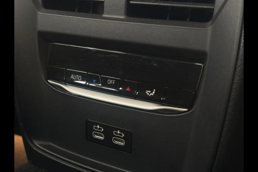 BMW i4 EDrive40 84 kWh M-sport(1e Eig, Dealer OndH, NL-auto, Harman/Kardon, SfeerV, 360 Camera, Lane Assit, Active Cruise, Etc)