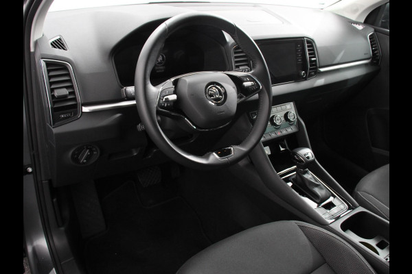 Škoda Karoq 1.5 TSI 150pk Automaat Ambition Skoda Karoq 1.5 TSI 150pk DSG Ambition | Navigatie | Apple Carpla/Android Auto | Camera | Climate Control | Adaptive Cruise control | Lichtmetalen Velgen