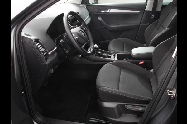 Škoda Karoq 1.5 TSI 150pk Automaat Ambition Skoda Karoq 1.5 TSI 150pk DSG Ambition | Navigatie | Apple Carpla/Android Auto | Camera | Climate Control | Adaptive Cruise control | Lichtmetalen Velgen