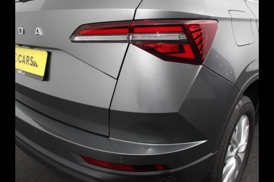Škoda Karoq 1.5 TSI 150pk Automaat Ambition Skoda Karoq 1.5 TSI 150pk DSG Ambition | Navigatie | Apple Carpla/Android Auto | Camera | Climate Control | Adaptive Cruise control | Lichtmetalen Velgen