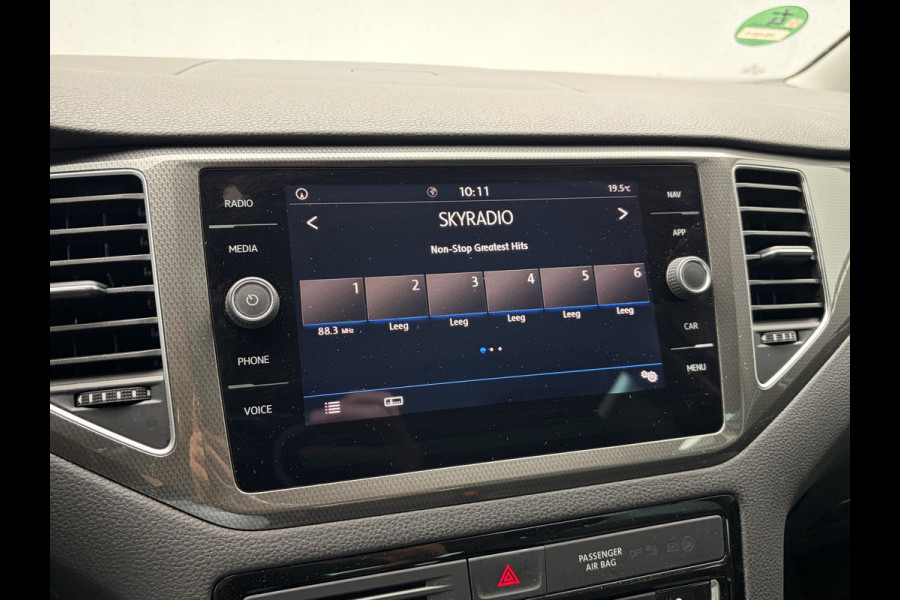 Volkswagen Golf Sportsvan 1.5 TSI ACT Highline Adapt.Cruise Stoelverw Trekhaak Carplay