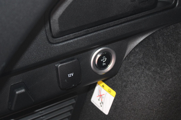 Ford Kuga 2.5 PHEV ST-Line X | Panoramadak | Wegklapbare trekhaak | Head up Display | Adapitve Led | Winter Pack | Bang&Olufsen | AGR-stoelen | 2.100kg trekgewicht