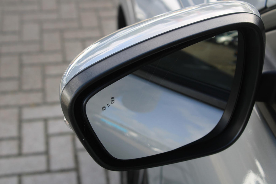 Ford Kuga 2.5 PHEV ST-Line X | Panoramadak | Wegklapbare trekhaak | Head up Display | Adapitve Led | Winter Pack | Bang&Olufsen | AGR-stoelen | 2.100kg trekgewicht