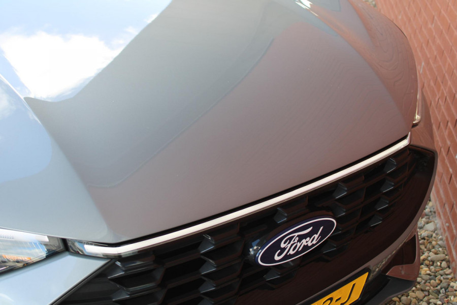Ford Kuga 2.5 PHEV ST-Line X | Panoramadak | Wegklapbare trekhaak | Head up Display | Adapitve Led | Winter Pack | Bang&Olufsen | AGR-stoelen | 2.100kg trekgewicht