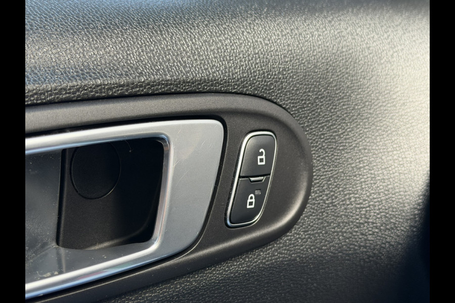 Ford EcoSport 1.0 EcoBoost ST-Line Black | Trekhaak | Camera + PDC | Apple Carplay | Cruisecontrol