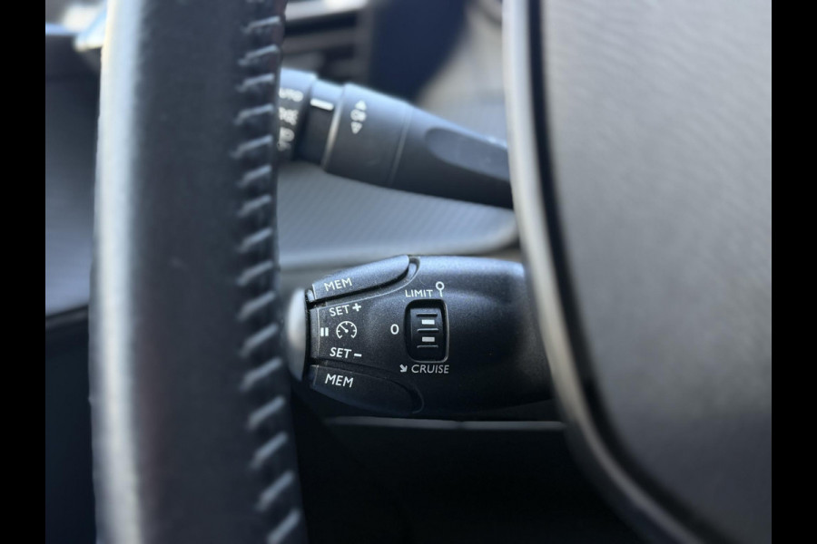 Peugeot 208 1.2 PureTech Active 2e Eigenaar|Navi|Carplay|Clima|Cruise|D-riem v.v. in 2023|N.A.P|Nieuwe APK bij Aflevering