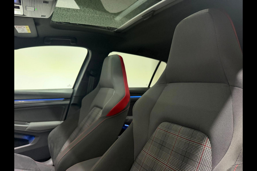 Volkswagen Golf 2.0 TSI GTI HUD|Pano|Harman|Keyless|Camera|IQ