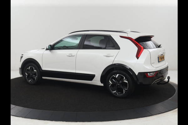 Kia Niro EV DynamicPlusLine 64.8 kWh | SOH 95,8% | Panoramadak | Leder | Adaptive cruise | Harman/Kardon | Trekhaak | Camera | Park assist | Stuur/stoel verwarming | Carplay | Climate control | Full LED