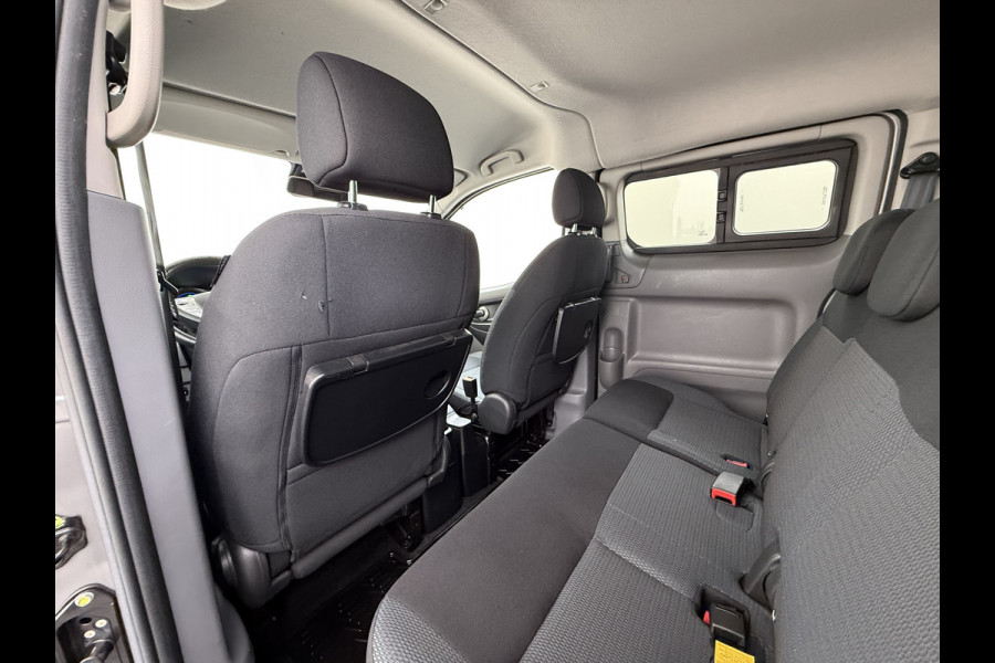 Nissan e-NV200 Evalia 40kWh Automaat 2X Schuifdeur 5-Persoons Camera Stoel+Stuurverwarming Navi DAB Connect Edition SOH 89% Regen-Lichtsensor Cruise Control Bluetooth Privacy Glas Isofix Lmv 15" 1e Eigenaar Dealeronderhouden Origineel Nederlandse Auto