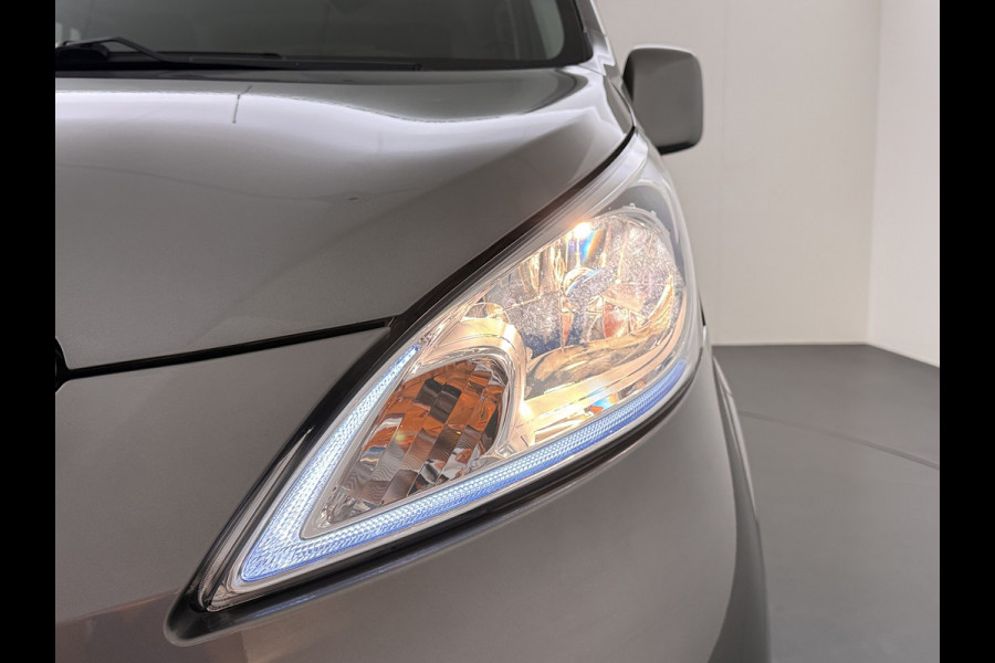 Nissan e-NV200 Evalia 40kWh Automaat 2X Schuifdeur 5-Persoons Camera Stoel+Stuurverwarming Navi DAB Connect Edition SOH 89% Regen-Lichtsensor Cruise Control Bluetooth Privacy Glas Isofix Lmv 15" 1e Eigenaar Dealeronderhouden Origineel Nederlandse Auto