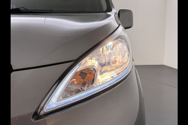 Nissan e-NV200 Evalia 40kWh Automaat 2X Schuifdeur 5-Persoons Camera Stoel+Stuurverwarming Navi DAB Connect Edition SOH 89% Regen-Lichtsensor Cruise Control Bluetooth Privacy Glas Isofix Lmv 15" 1e Eigenaar Dealeronderhouden Origineel Nederlandse Auto