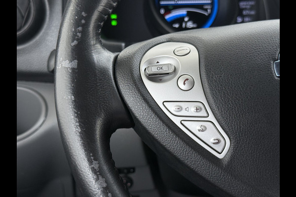 Nissan e-NV200 Evalia 40kWh Automaat 2X Schuifdeur 5-Persoons Camera Stoel+Stuurverwarming Navi DAB Connect Edition SOH 89% Regen-Lichtsensor Cruise Control Bluetooth Privacy Glas Isofix Lmv 15" 1e Eigenaar Dealeronderhouden Origineel Nederlandse Auto